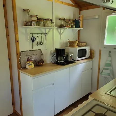 Le De Danielle Val-de-Sos