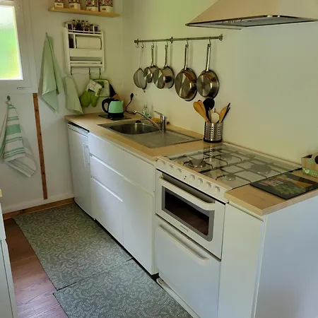 Le De Danielle Шале *